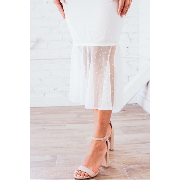 Bridal Shower Engagement Party Wedding Dress With Rose Gold Appliqués Swiss Dot - Picture 3 of 5